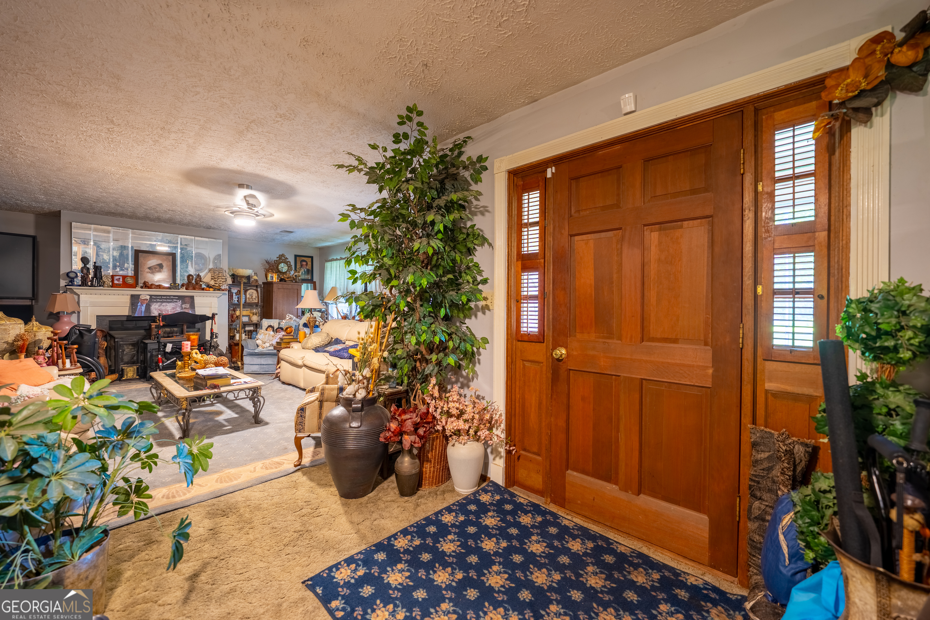 326 Ware Road Property Photo 4