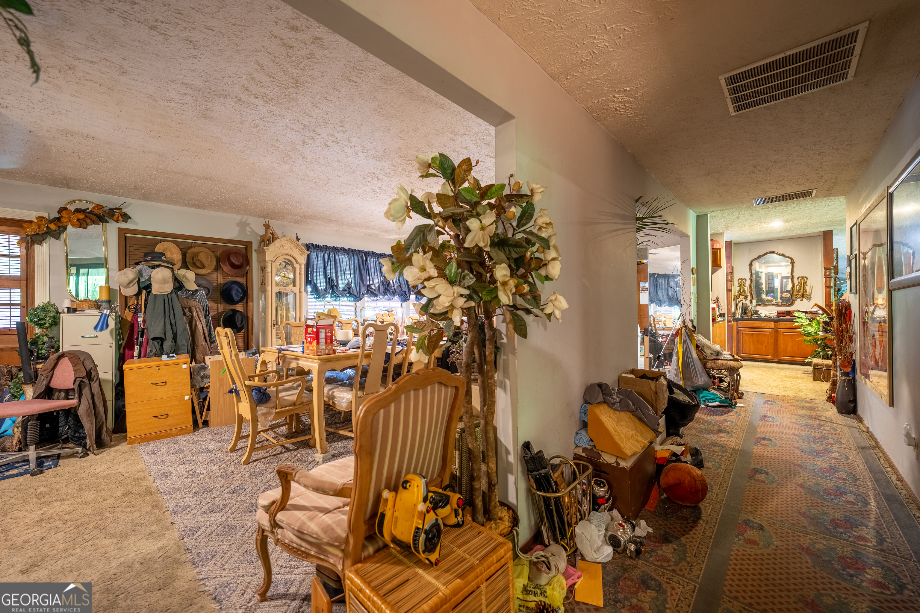 326 Ware Road Property Photo 12