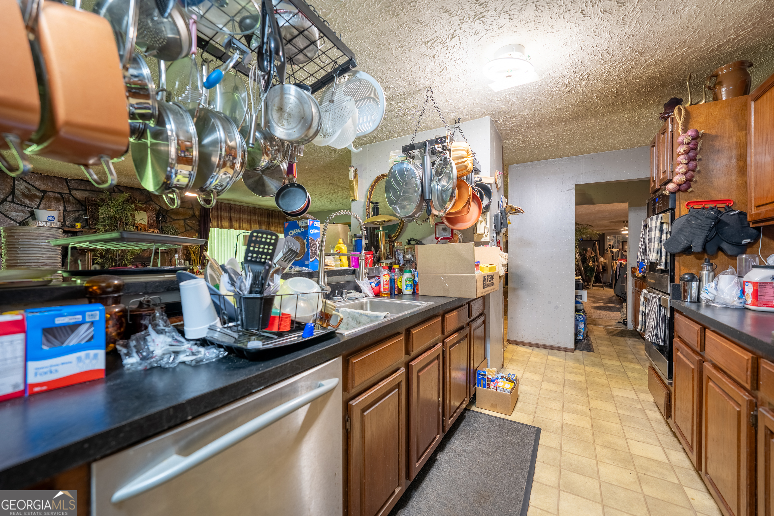326 Ware Road Property Photo 14