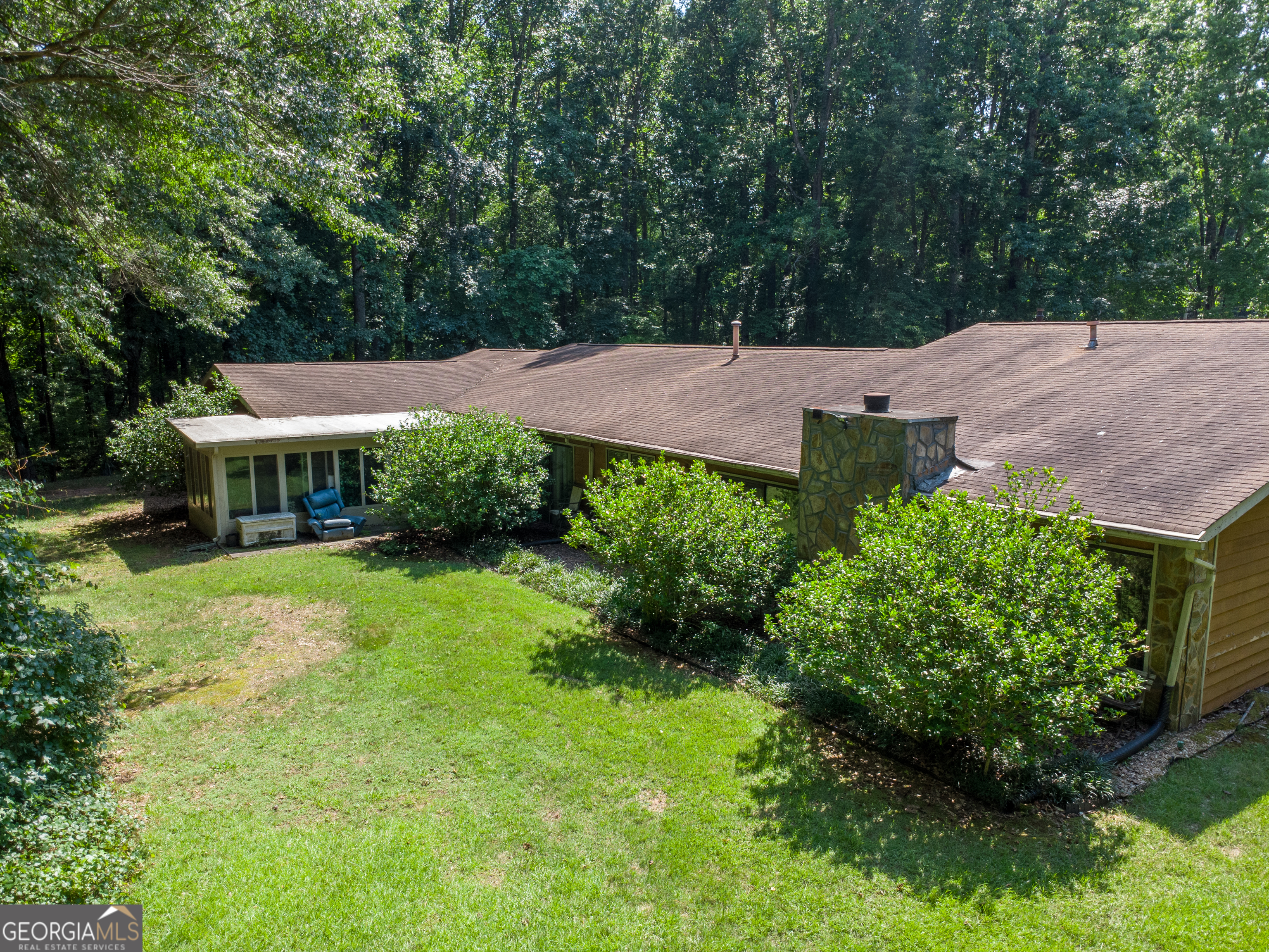 326 Ware Road Property Photo 32