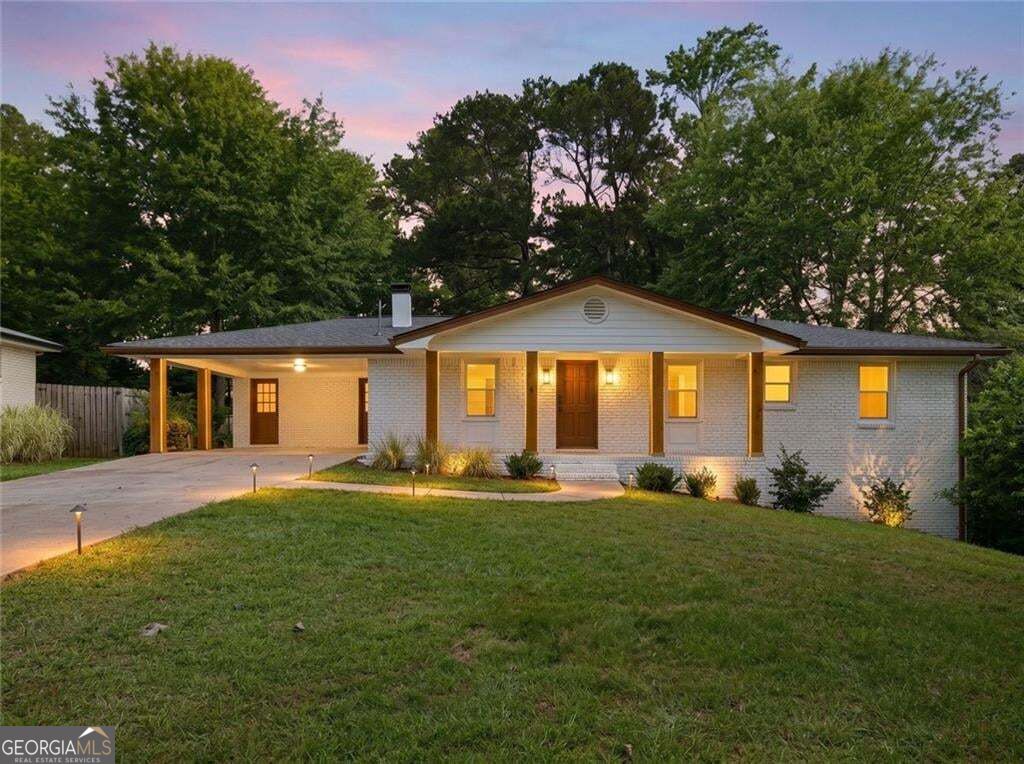 501 Pineview Drive SE
