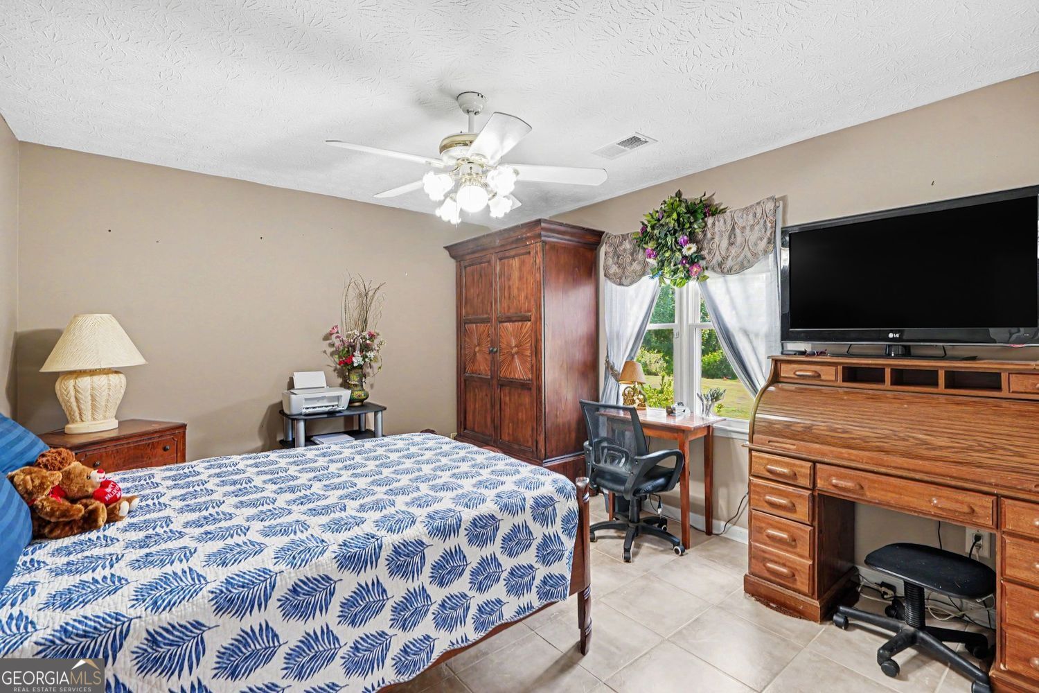 90 Dailey Walk Property Photo 17
