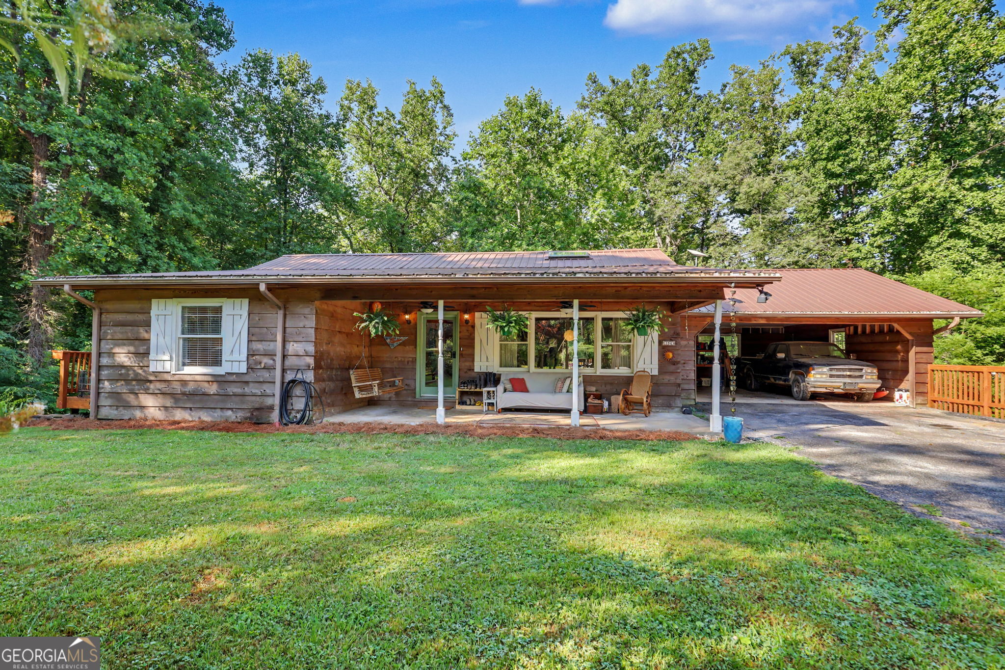 106 Post Oak Street Property Photo 2