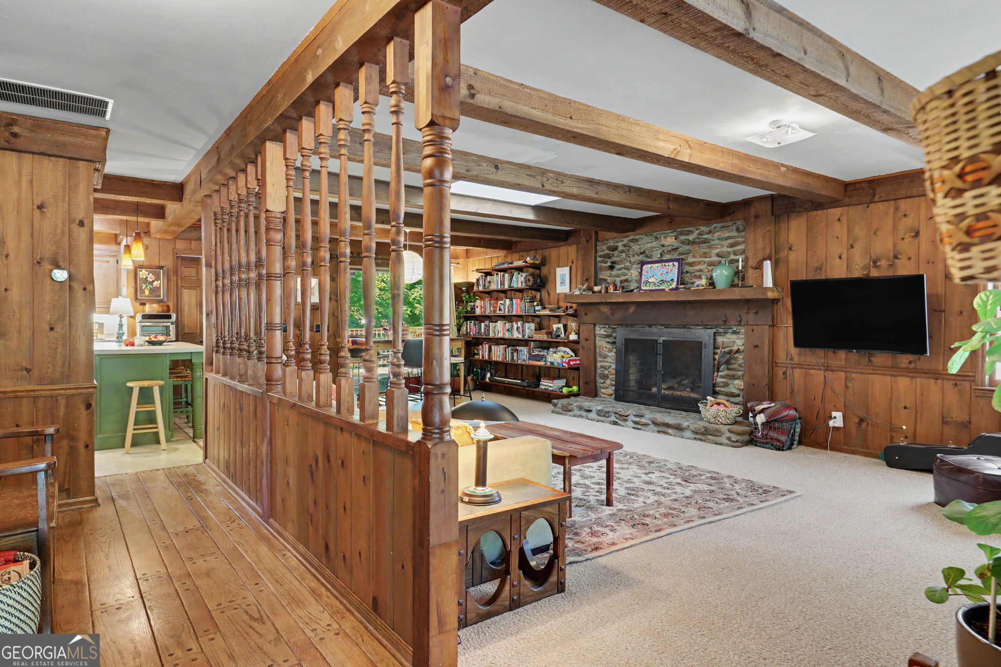 106 Post Oak Street Property Photo 12