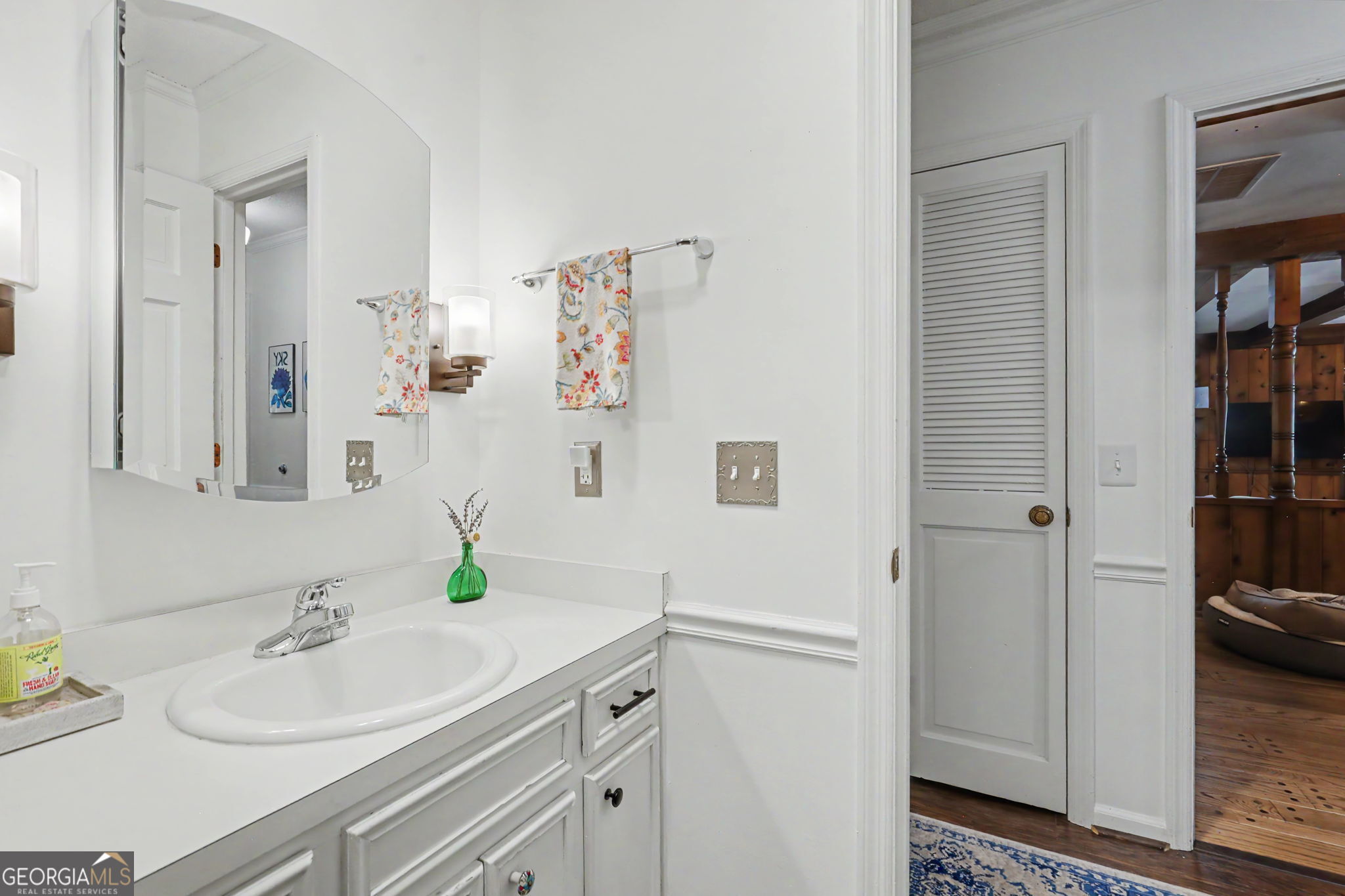 106 Post Oak Street Property Photo 33