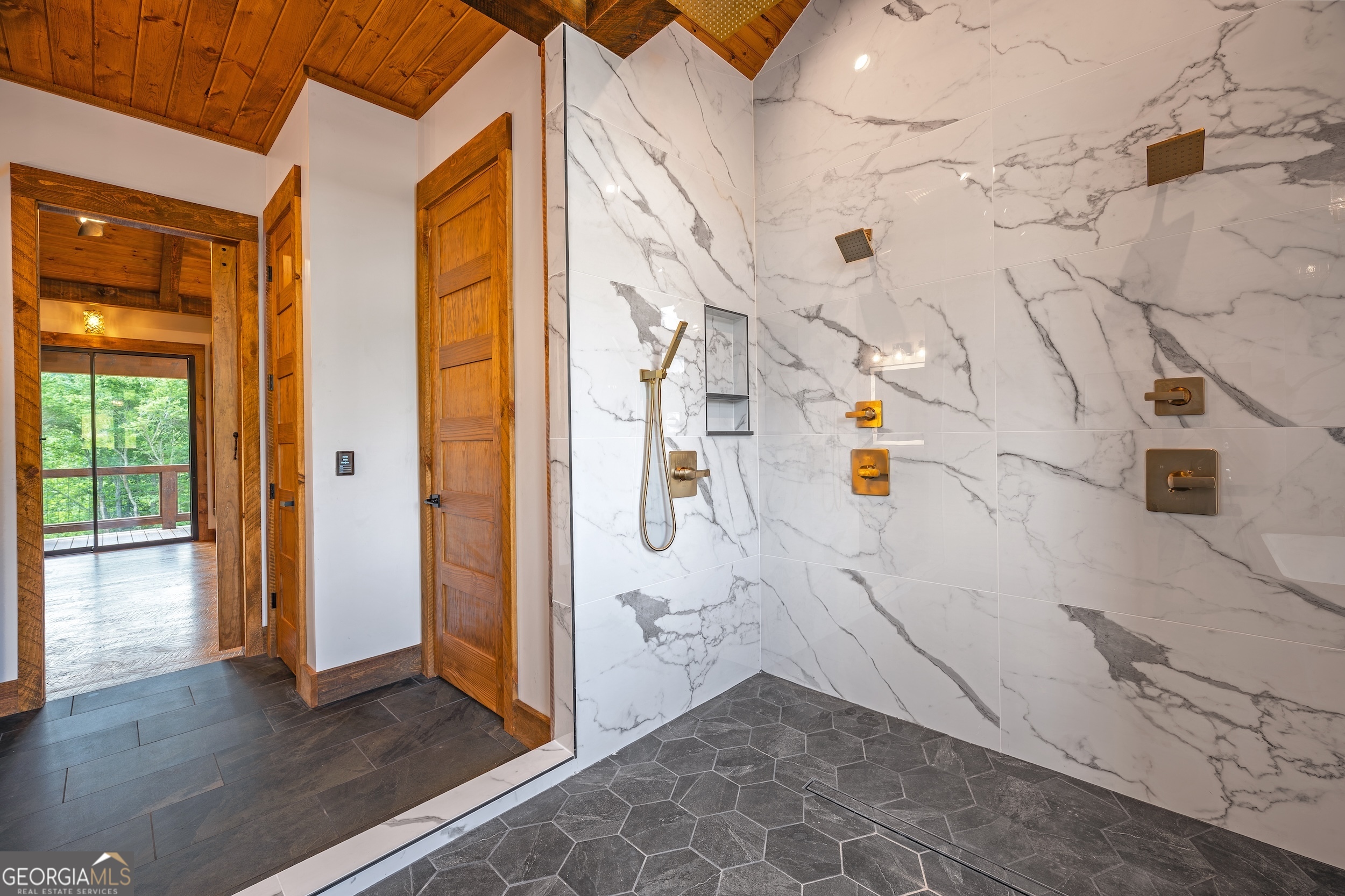 42 Waterstone Way Property Photo 31