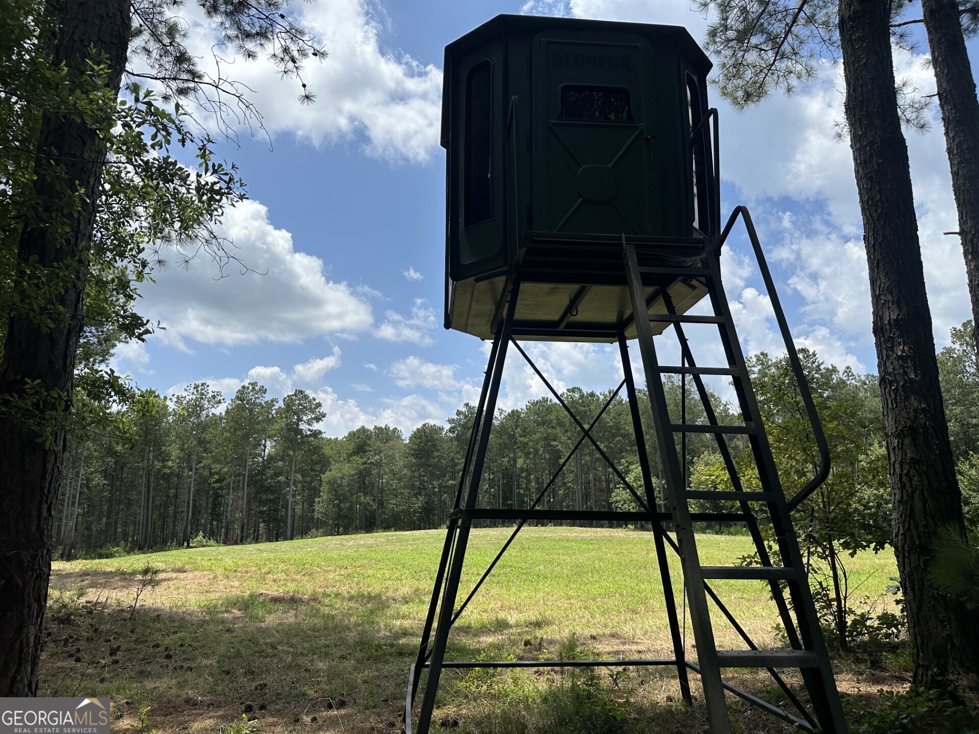 360 Happy Hollow Road Property Photo 9