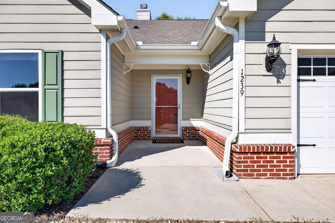 1239 Oak Springs Way Property Photo 5