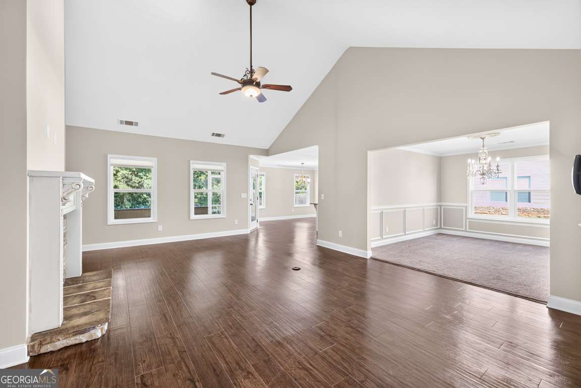 1239 Oak Springs Way Property Photo 11