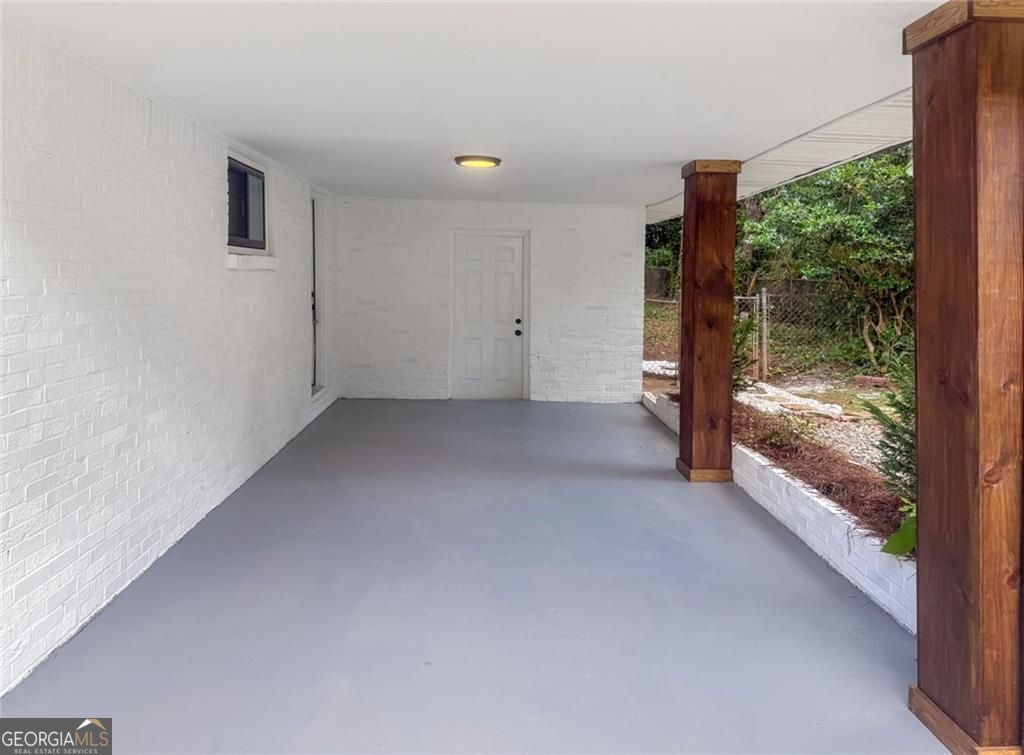 1380 Dennis Drive Property Photo 4