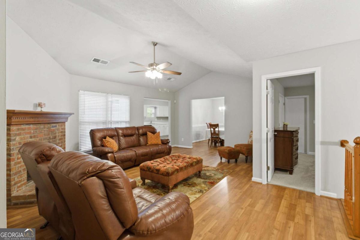 4281 E Meadow Drive Property Photo 5