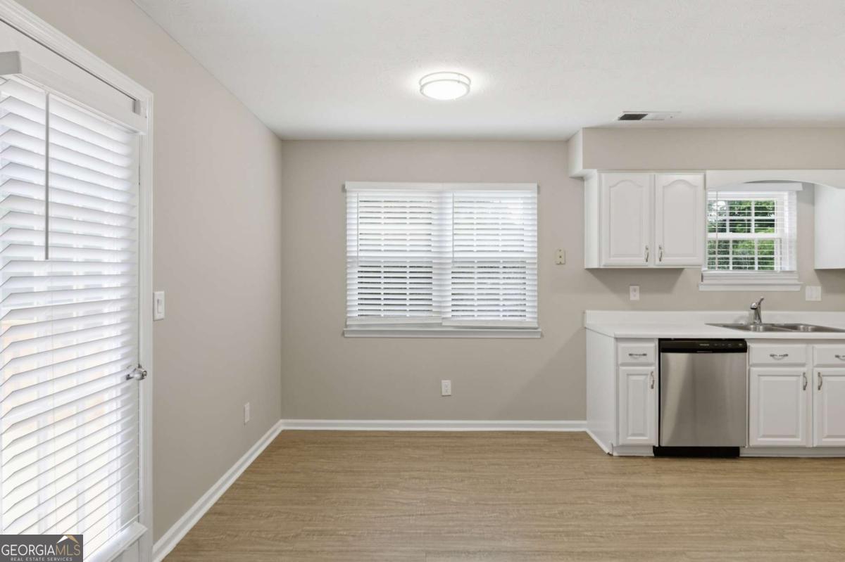4281 E Meadow Drive Property Photo 9