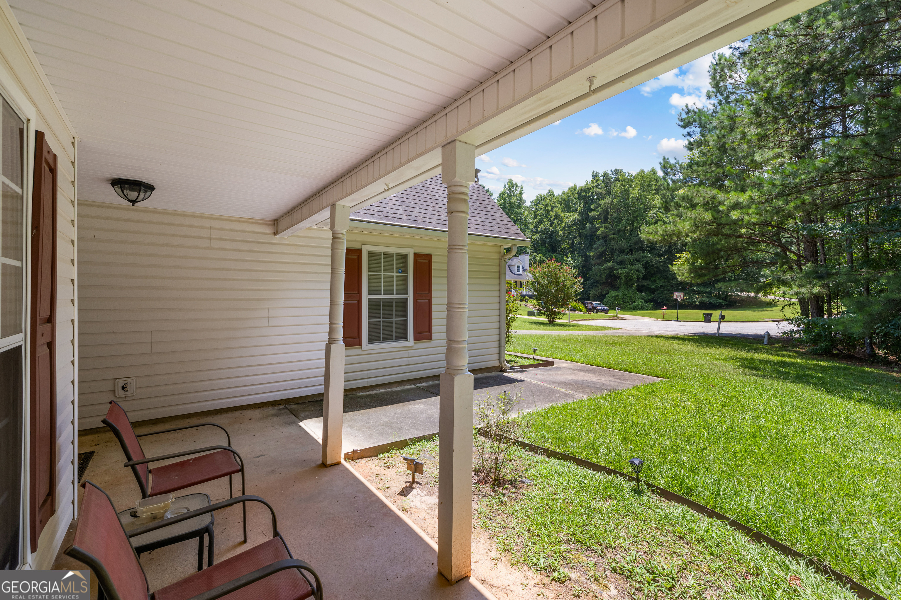 333 Cascade Court Property Photo 3