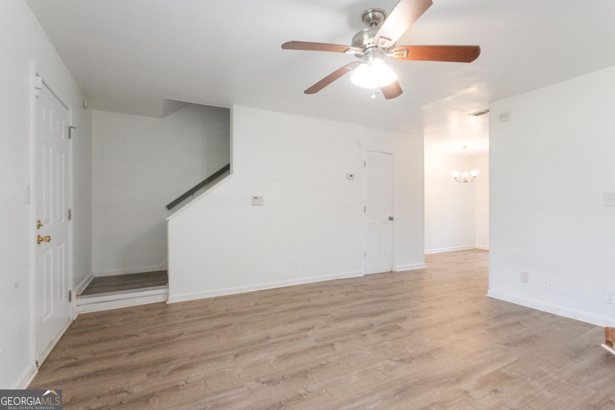 1585 Springleaf Point Se Property Photo 4