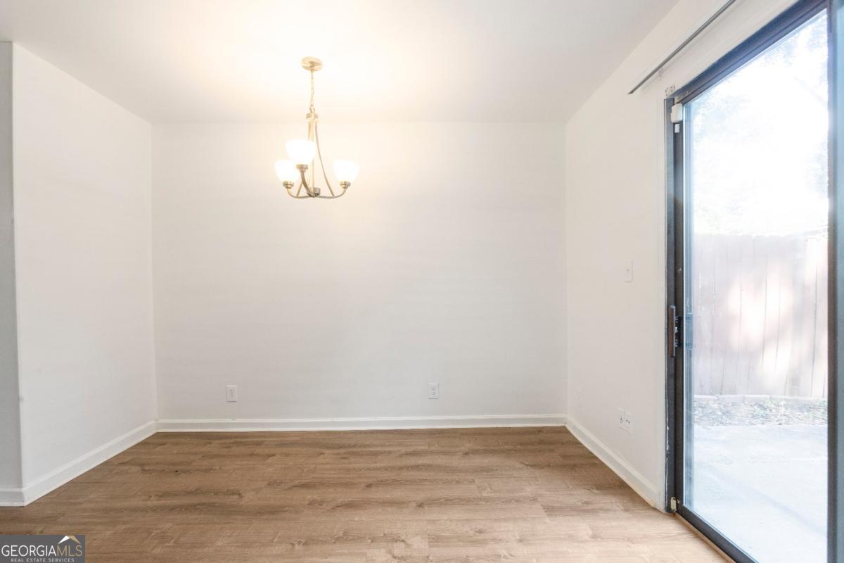 1585 Springleaf Point Se Property Photo 6