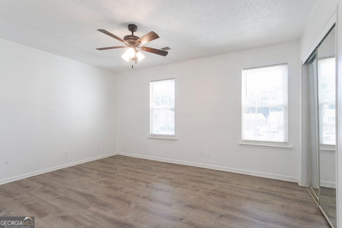 1585 Springleaf Point Se Property Photo 13