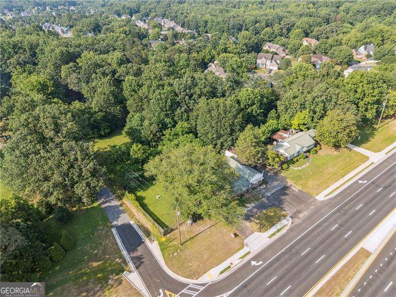 4072 Cumming Highway Property Photo 8
