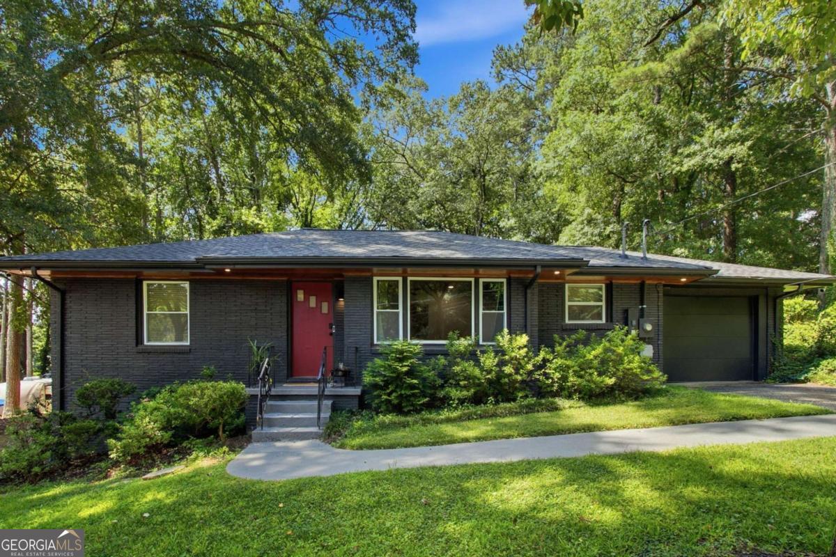 1397 Skyhaven Road Se Property Photo 1