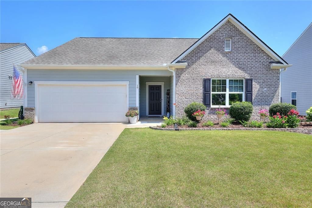 19 McCall Way Property Photo 1