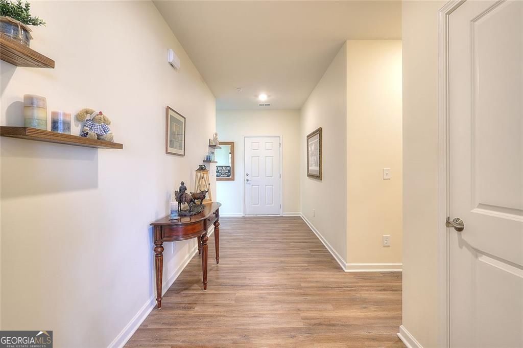 19 Mccall Way Property Photo 7