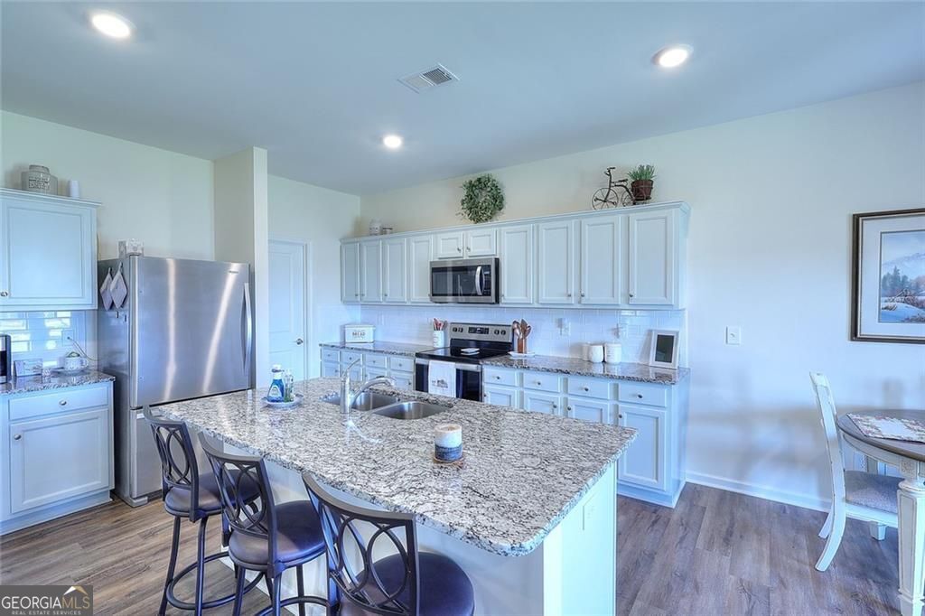 19 Mccall Way Property Photo 19