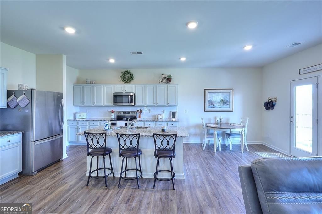19 Mccall Way Property Photo 21