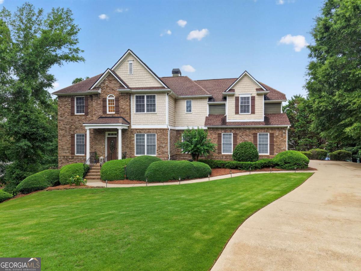 5825 Aspen Forest Court Property Photo 1