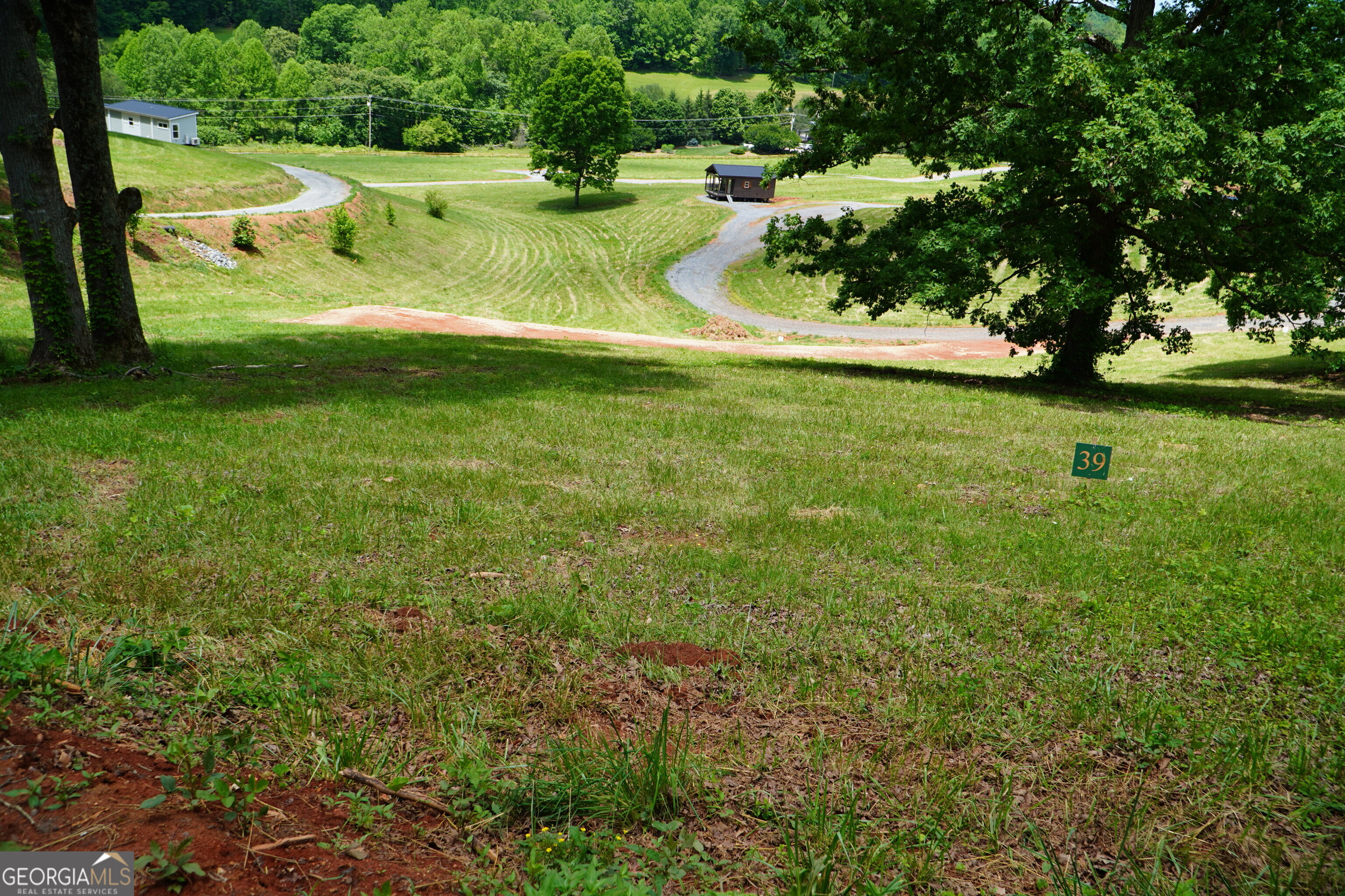 527 Saunders Road Lot 24 Property Photo 2