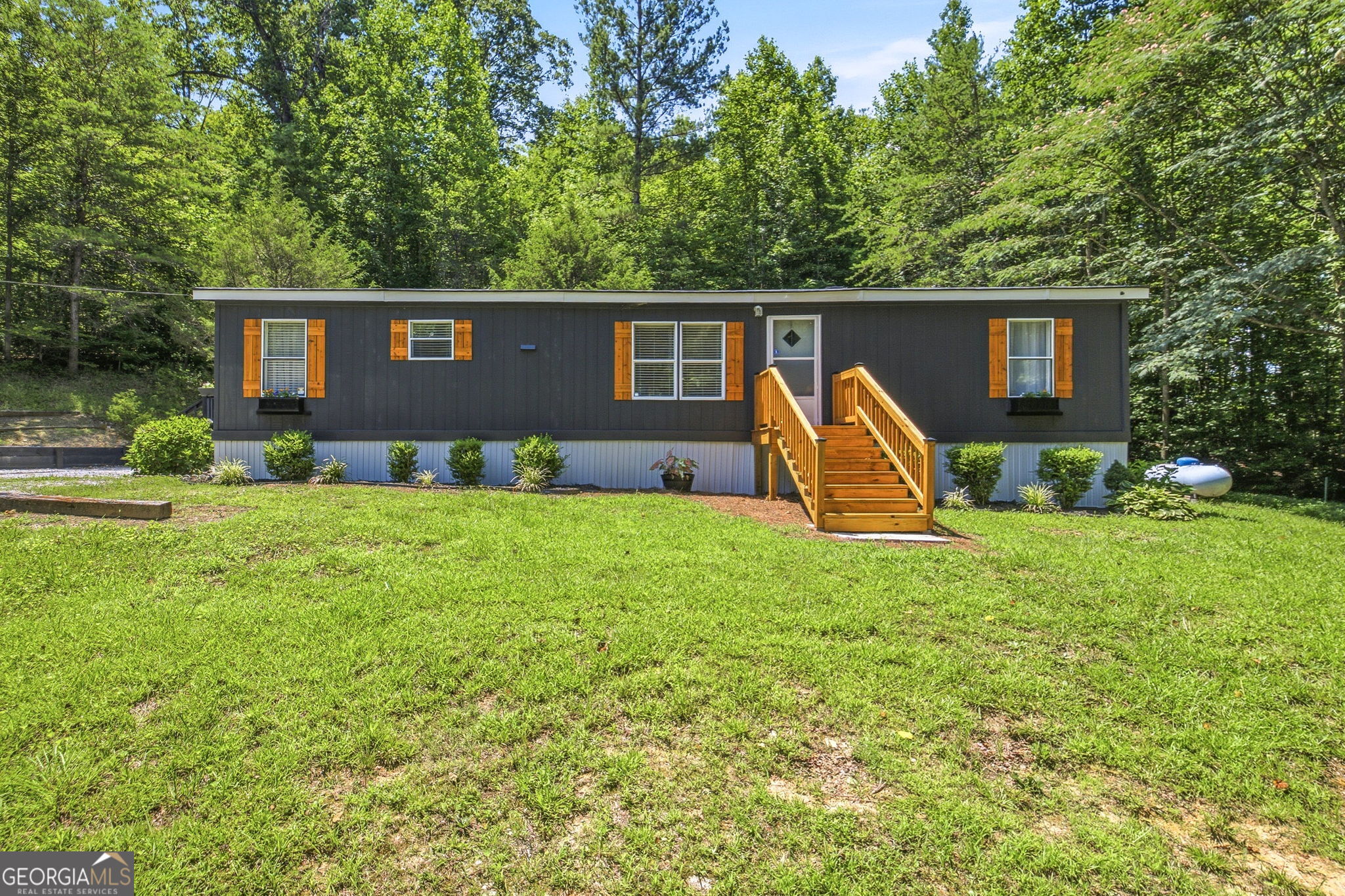 3561 Yonah Homer Road Property Photo 2