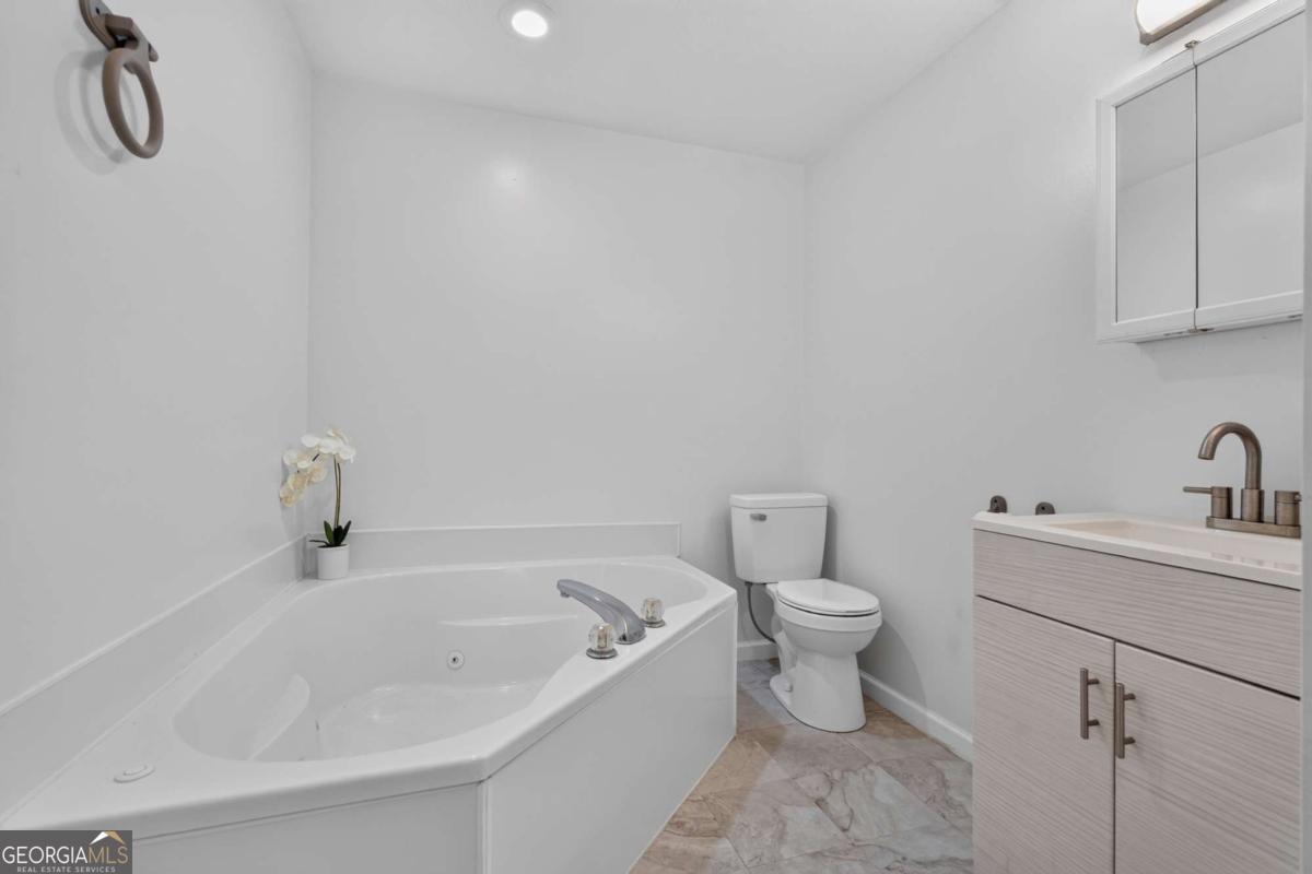 247 Amys Ford Trail Property Photo 33