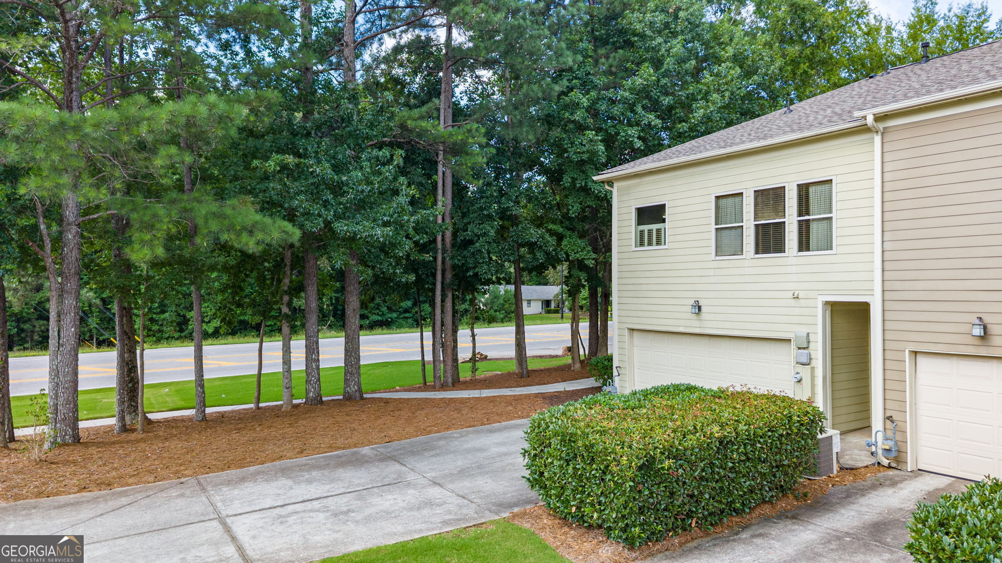 9938 Mancunian Way Property Photo 16