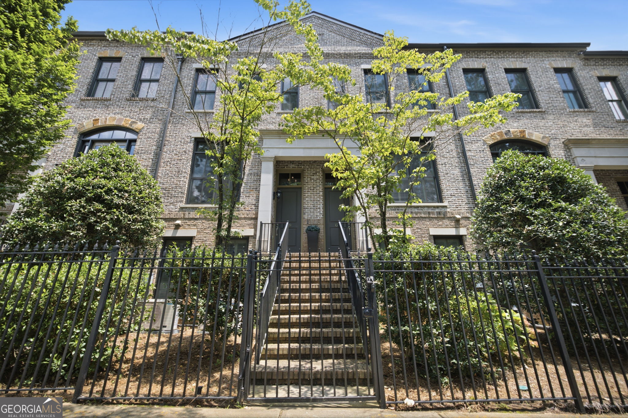 69 Honour Avenue Nw Property Photo 2