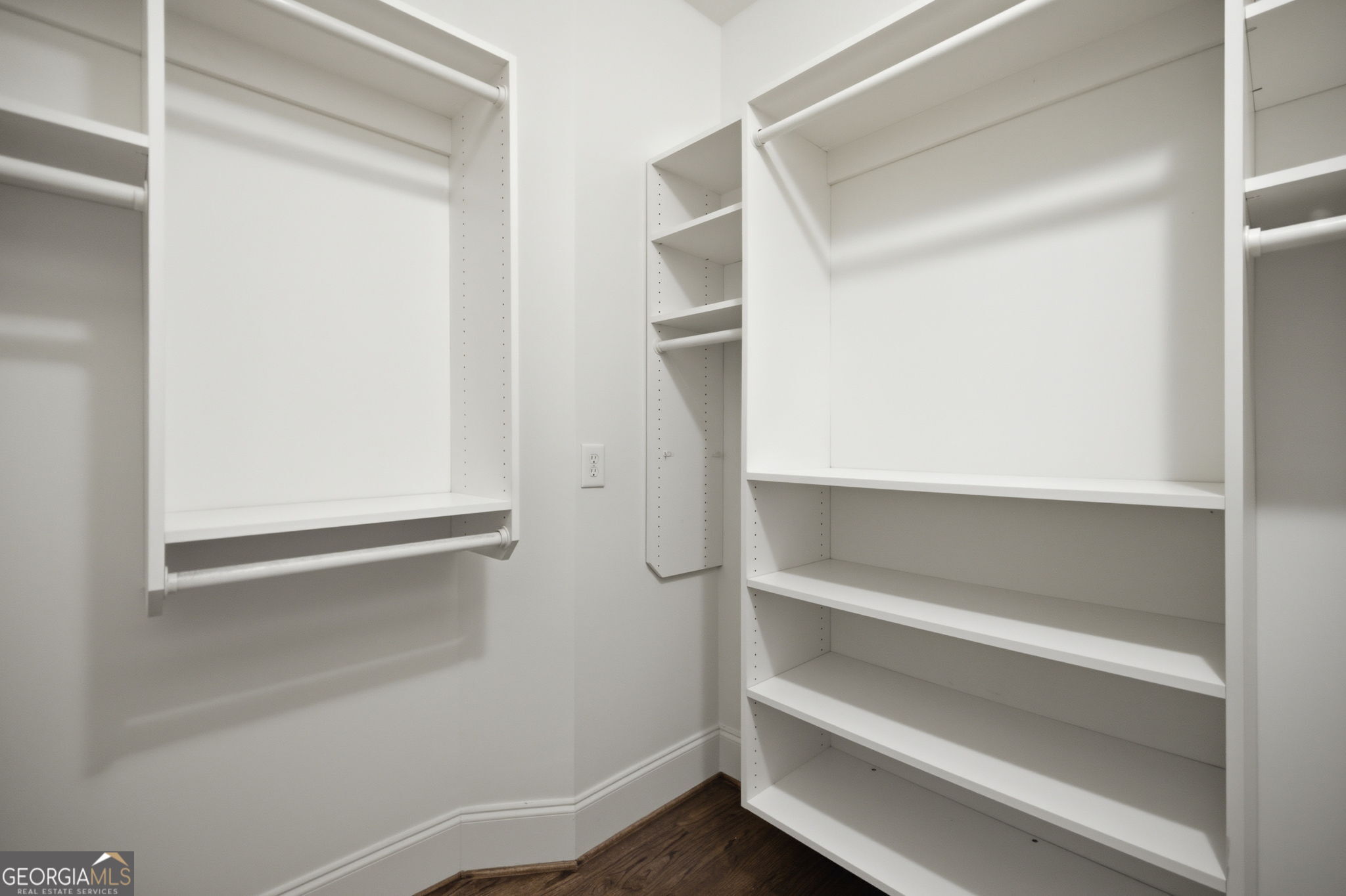 69 Honour Avenue Nw Property Photo 15