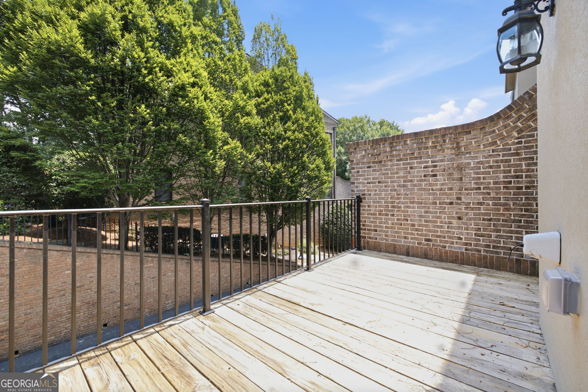 69 Honour Avenue Nw Property Photo 24