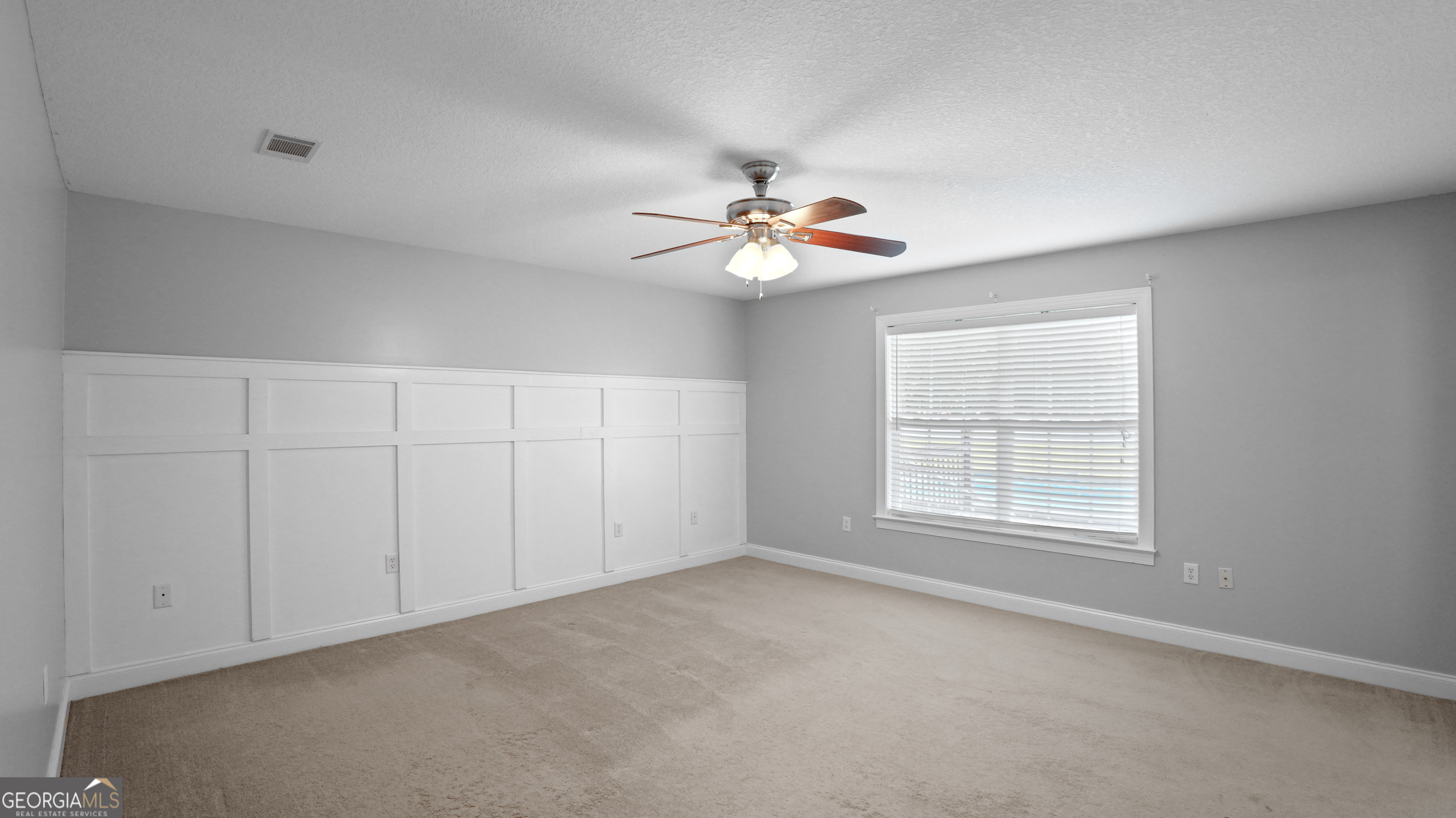 415 Walter Street Property Photo 25