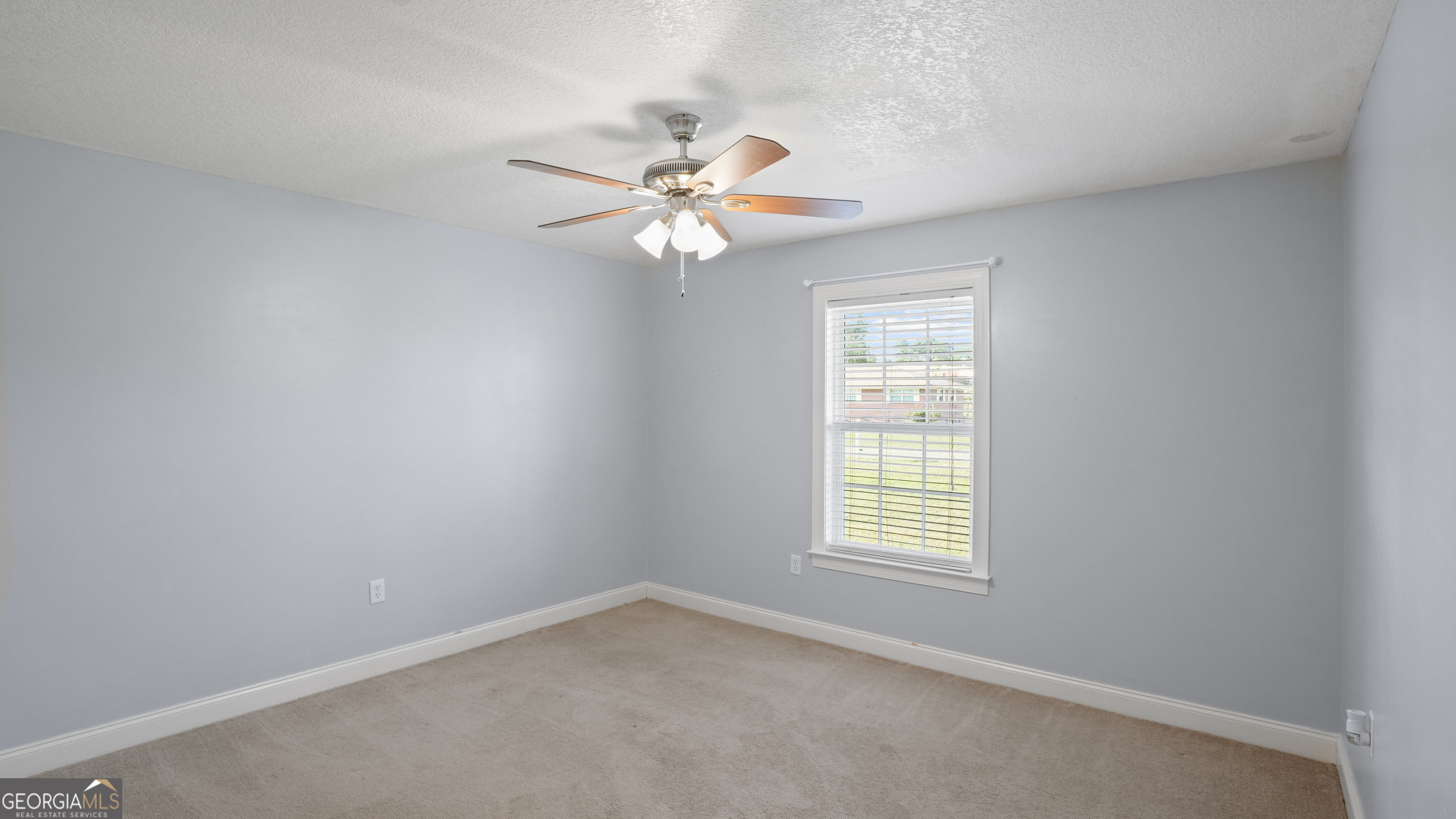 415 Walter Street Property Photo 31