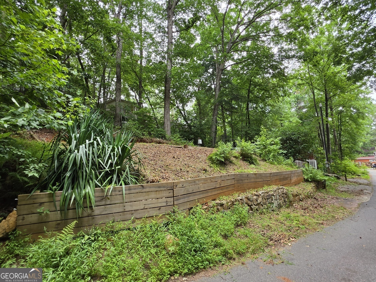238 Magnificent Way Property Photo 13