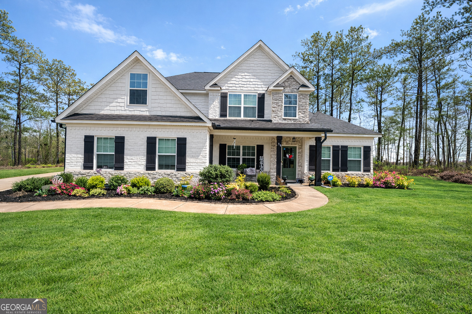 30 Oak Hill Drive Property Photo 1