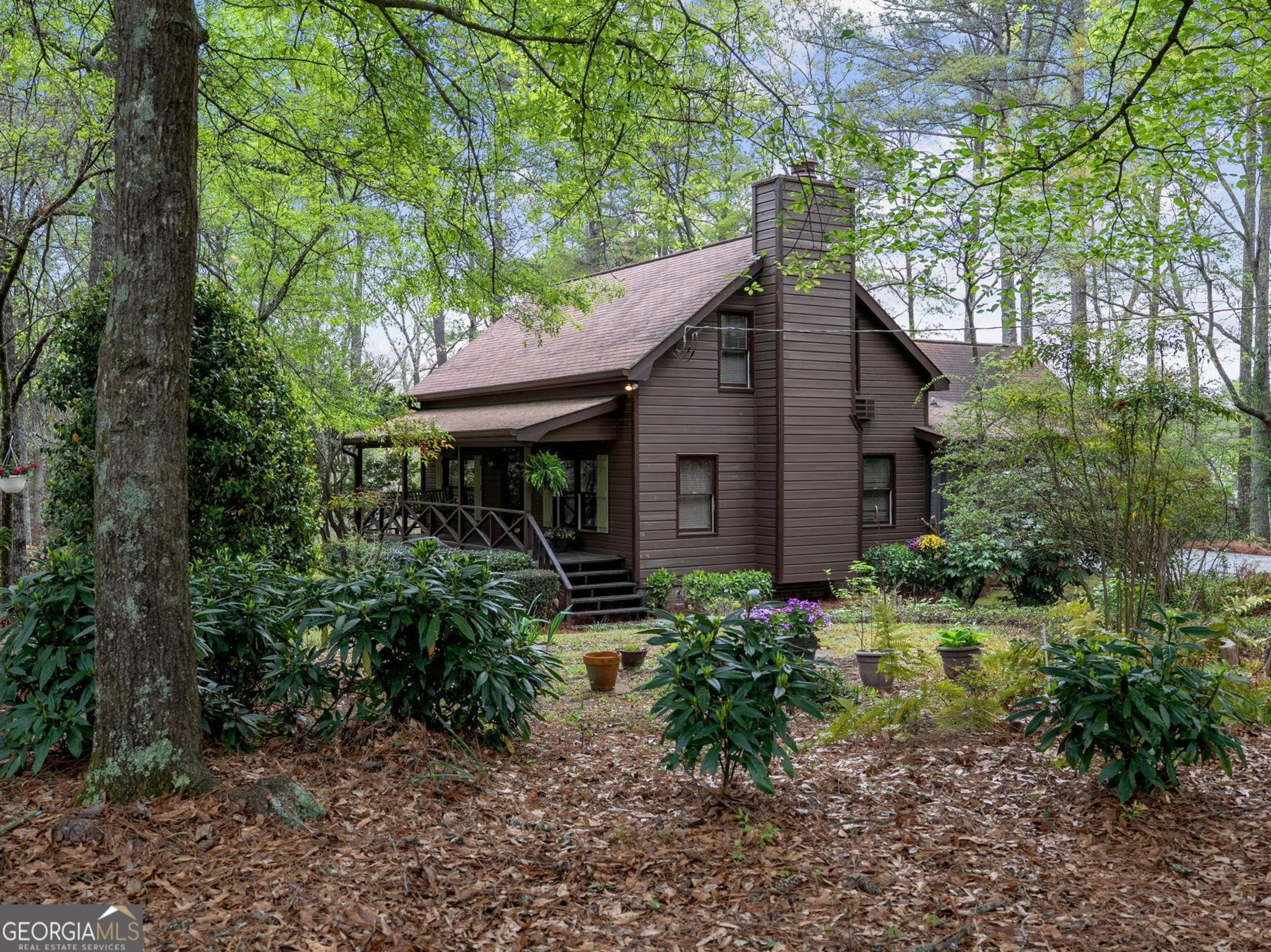 3121 Bonds Lake Road NW