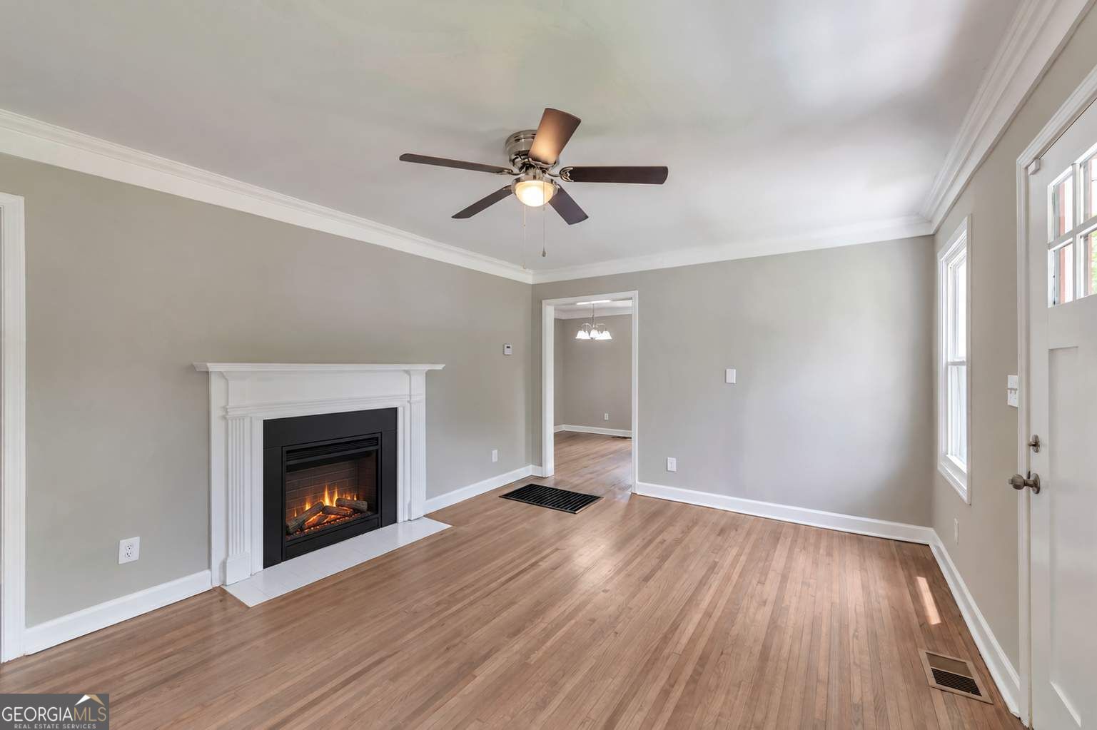880 Pinehurst Terrace Sw Property Photo 4
