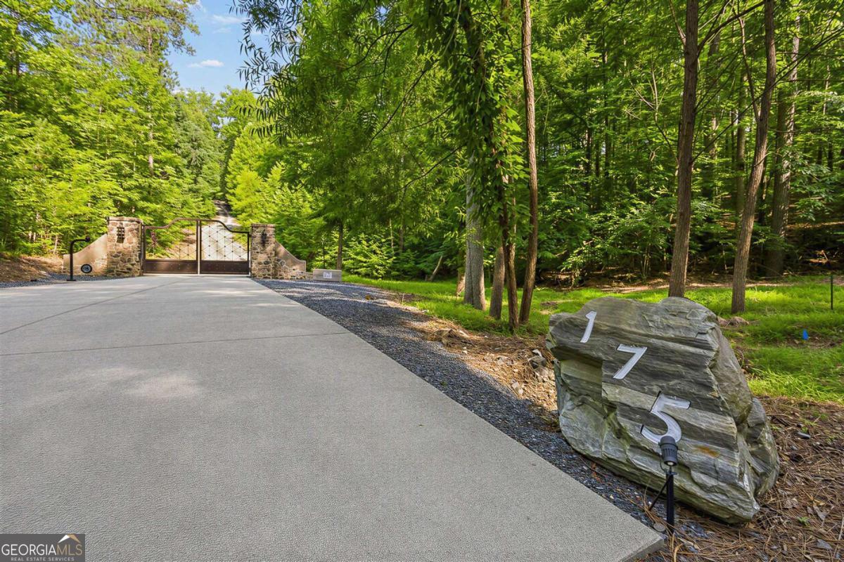 175 Tumlin Path Property Photo 4