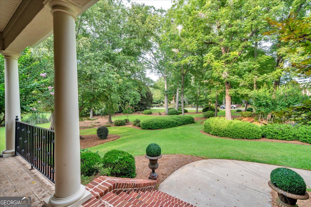 223 Walton Chase Property Photo 4
