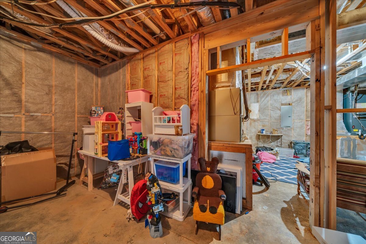 223 Walton Chase Property Photo 60