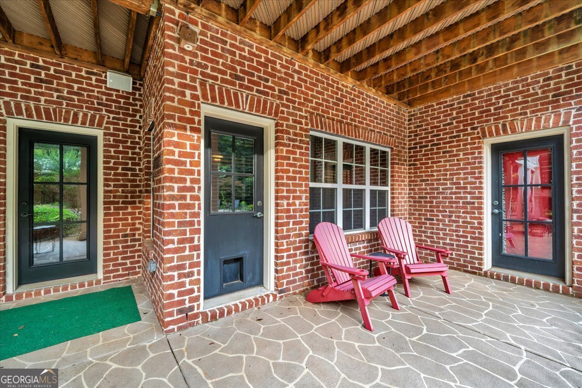 223 Walton Chase Property Photo 65