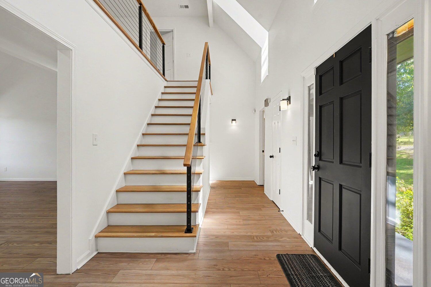 1229 Park Place Drive Property Photo 7