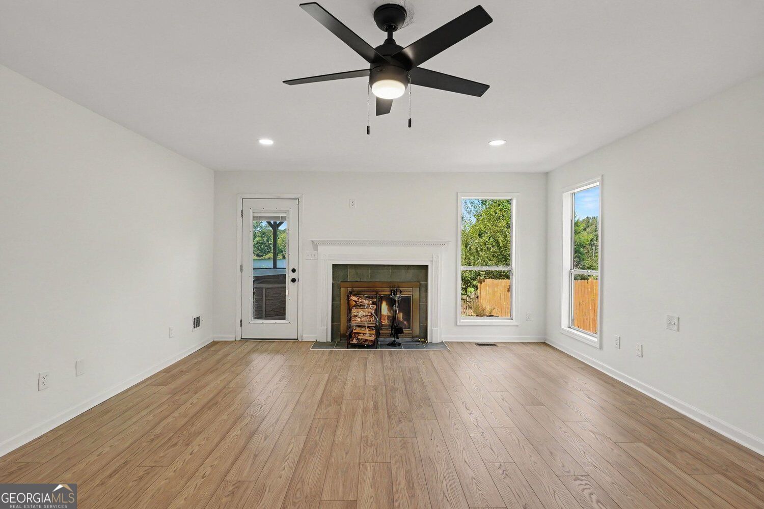 1229 Park Place Drive Property Photo 18