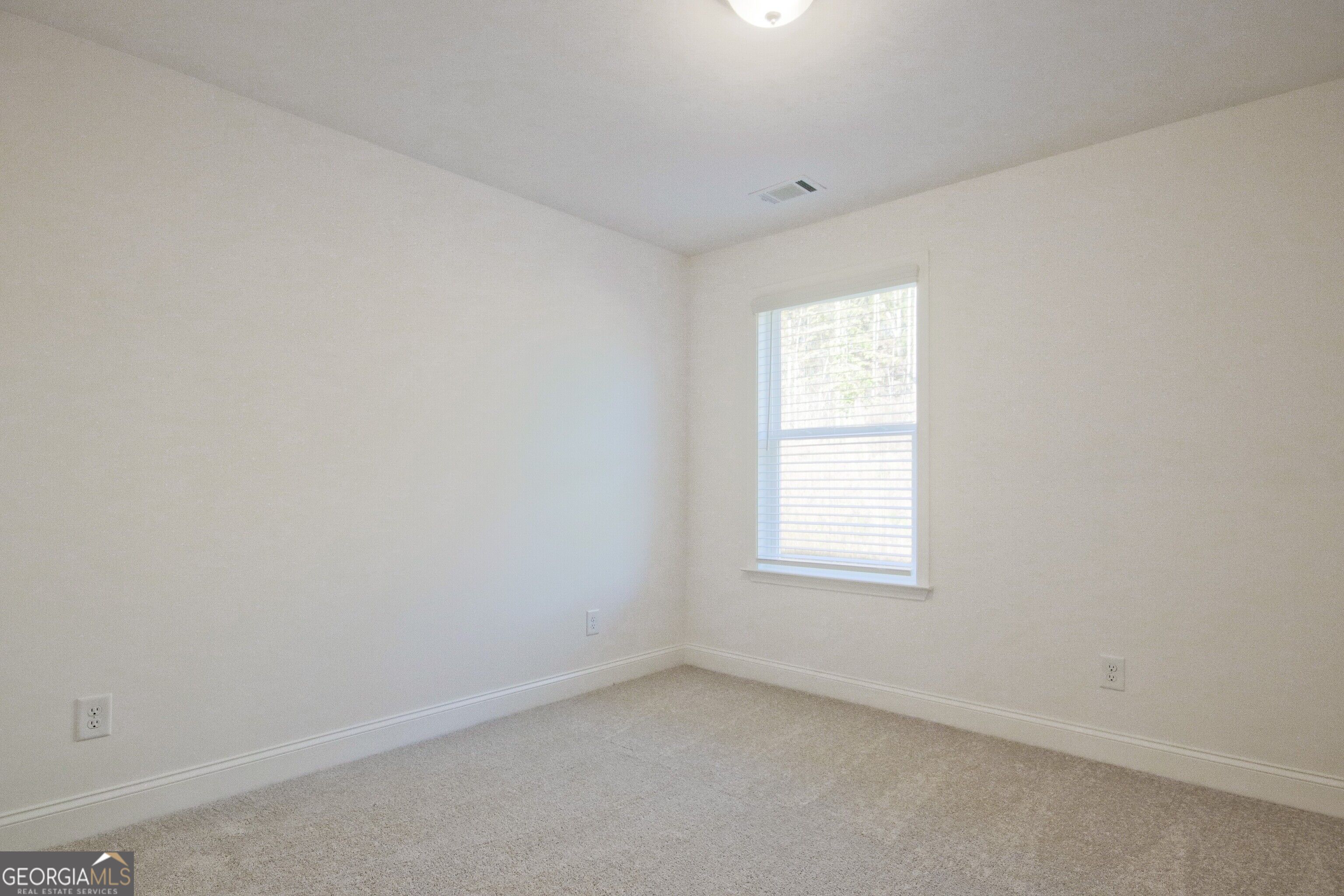 3486 Luna Trail Property Photo 33