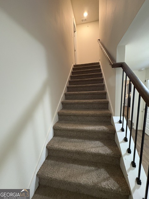 661 Carlton Pointe Drive # 9 Property Photo 2