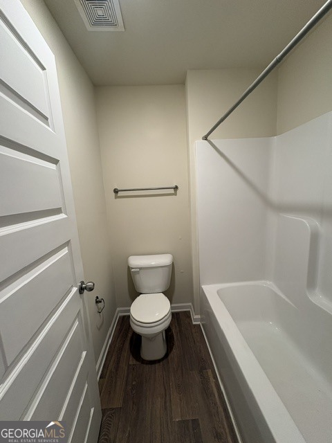 661 Carlton Pointe Drive # 9 Property Photo 15