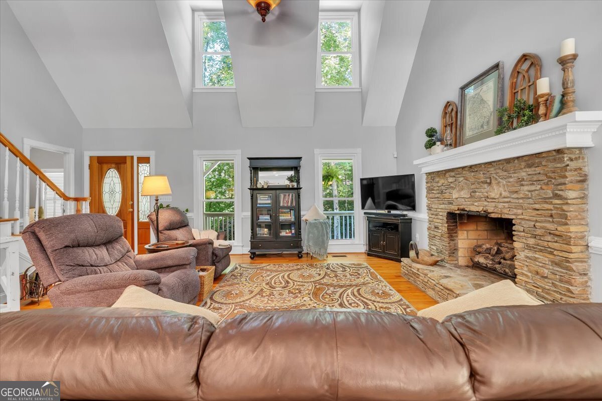 1251 South Trace Property Photo 8